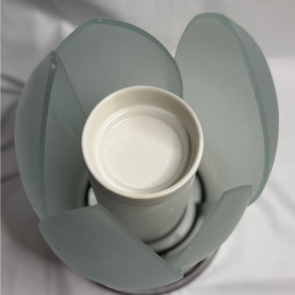 Scentsy Wax Warmer RARE! 2011 'Inspire The Soul' White Lotus Incentive - Picture 3 of 10